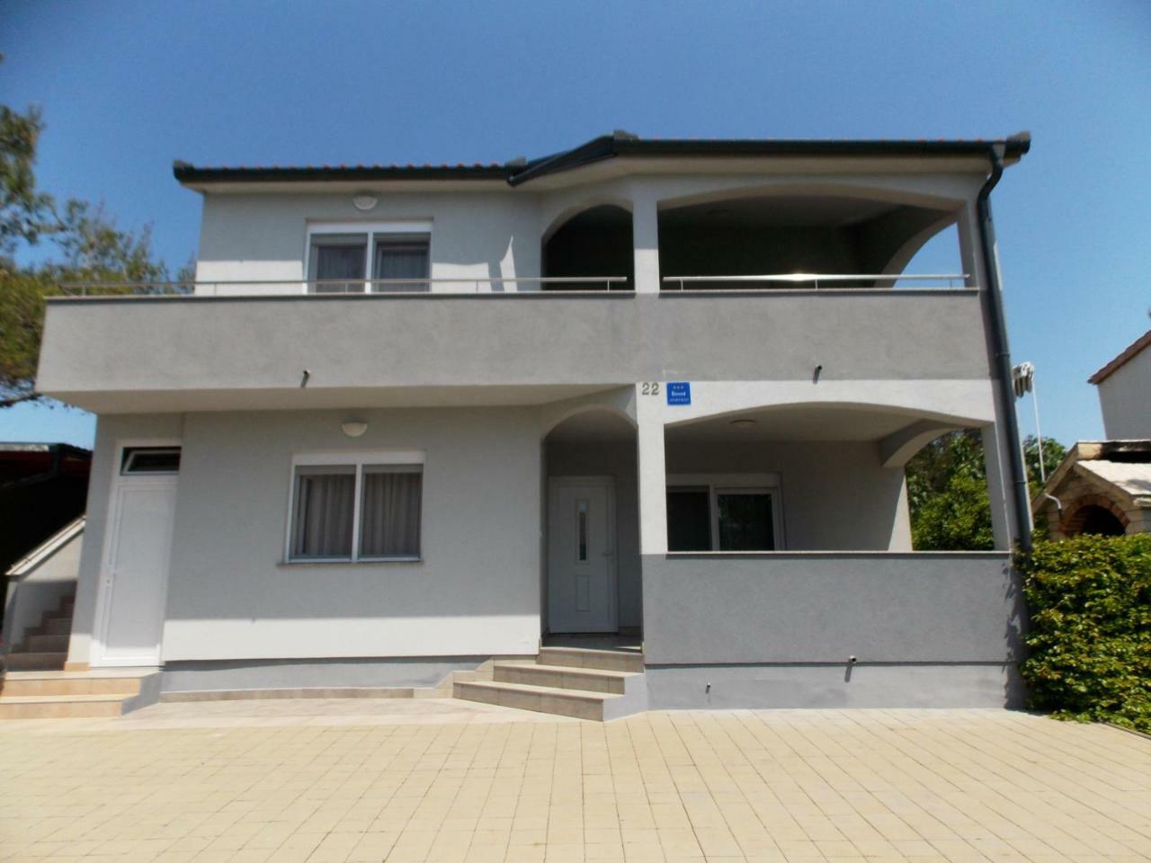 Apartment Vir Esterno foto