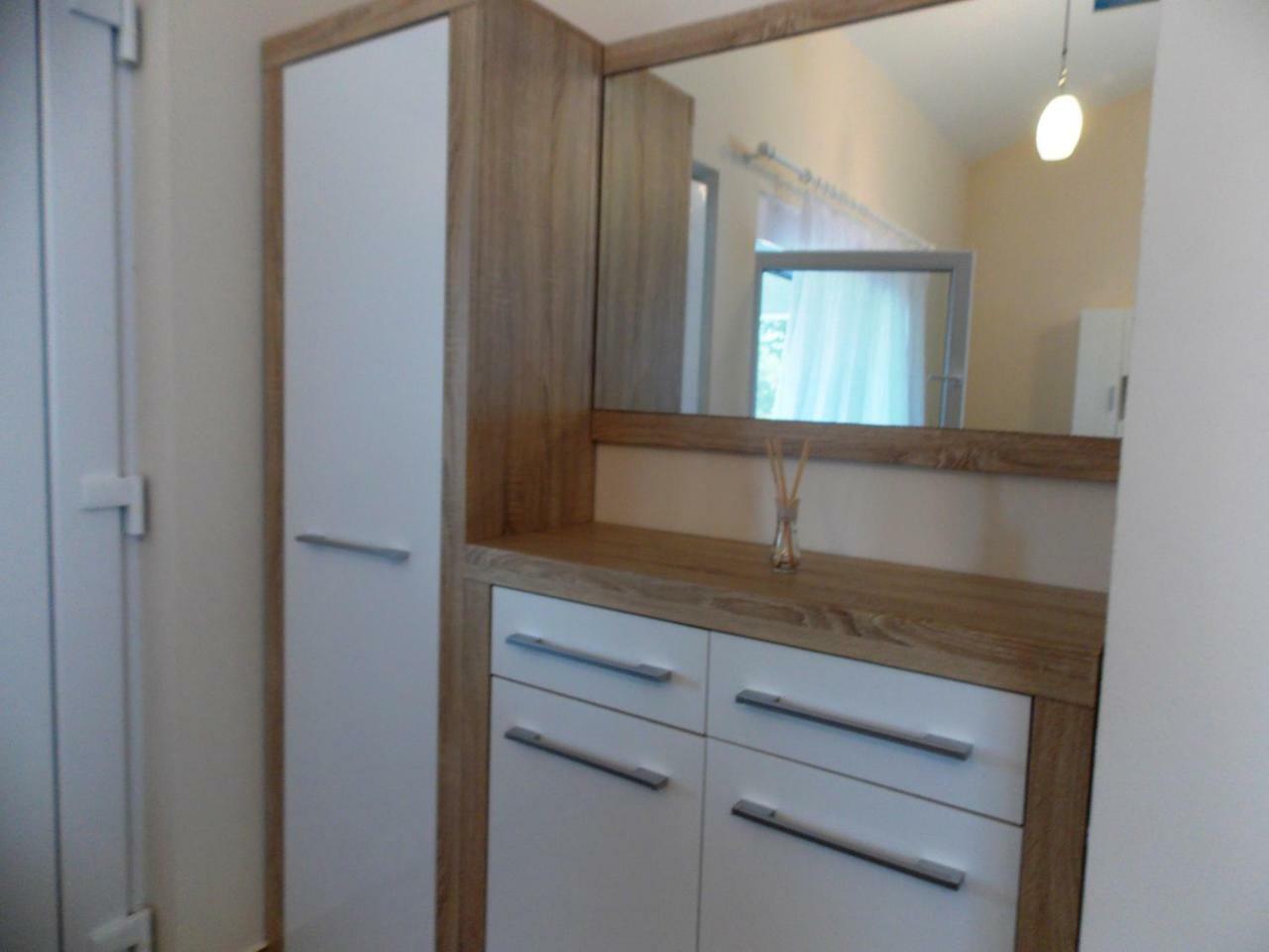 Apartment Vir Esterno foto